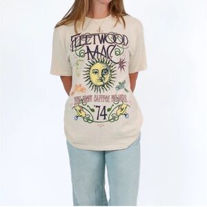 Rock Hall x DayDreamer - Exclusive Fleetwood Mac T-Shirt